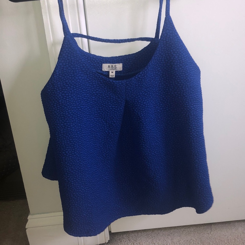 Sleeveless top